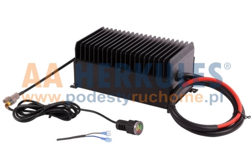 Prostownik uniwersalny Genie 24V 25A 105739 (id 981).jpg